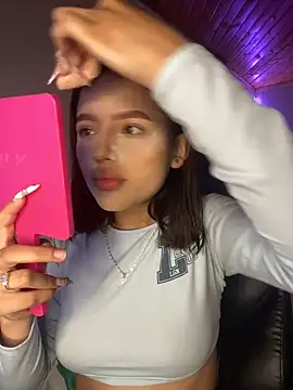 Snapshot of Sofia18_pinkk chatting on 03.24.26 Sofia18 pinkk online show from 03.24.26