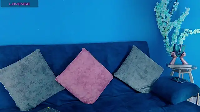 Snapshot of AmbarDupont chatting on 03.19.25 AmbarDupont online show from 03.19.25