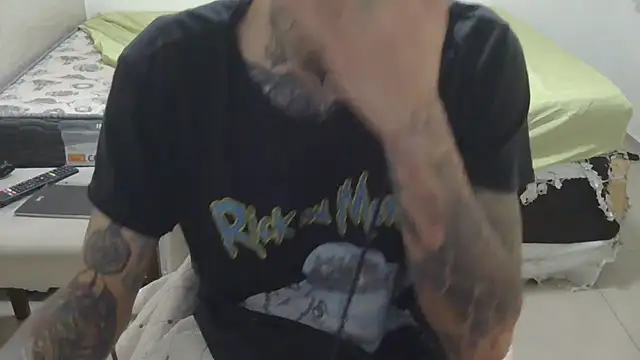 Snapshot of smokingink chatting on 05.26.26 smokingink online show from 05.26.26
