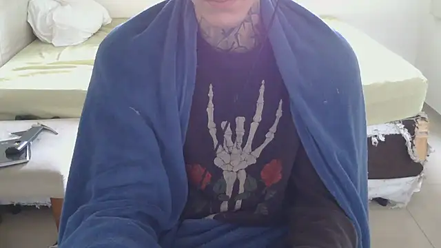 Snapshot of smokingink chatting on 05.31.26 smokingink online show from 05.31.26