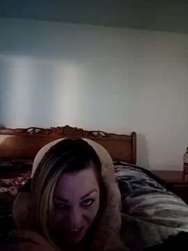 KittzyKat online show from 01.22.25