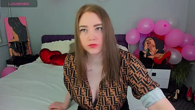 Snapshot of lillyloan4u chatting on 03.25.26 lillyloan4u online show from 03.25.26