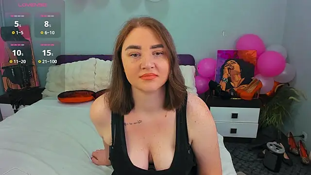 Snapshot of lillyloan4u chatting on 04.18.26 lillyloan4u online show from 04.18.26