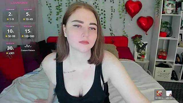 Snapshot of lillyloan4u chatting on 05.07.26 lillyloan4u online show from 05.07.26