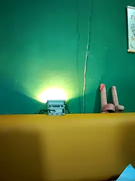 ilonna2025 online show from 11.13.25