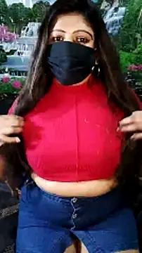 Snapshot of Lovely_WINDI chatting on 01.24.25 Lovely WINDI online show from 01.24.25