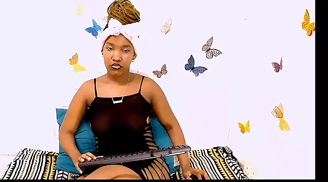 EroticSexyPrada online show from 03.06.25