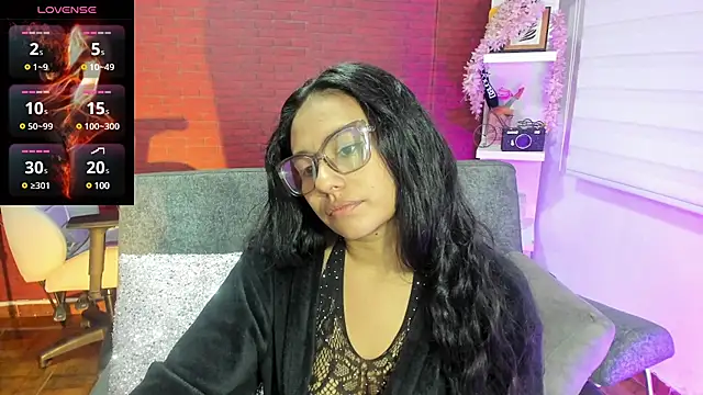 Snapshot of kataleya_amaya chatting on 01.22.25 kataleya amaya online show from 01.22.25