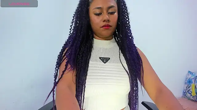 Snapshot of kataleya_amaya chatting on 10.19.25 kataleya amaya online show from 10.19.25