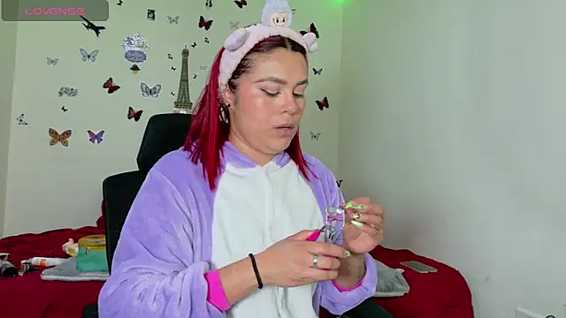 Sophie new25 online show from 04.29.26