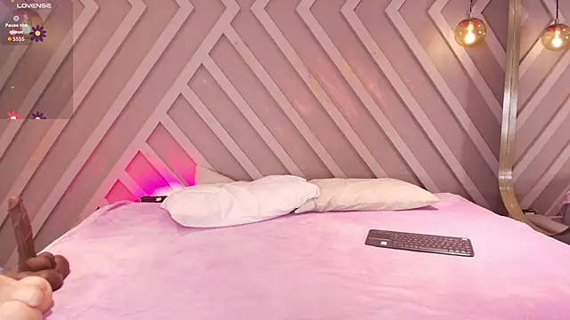 LissMonroe online show from 11.01.25