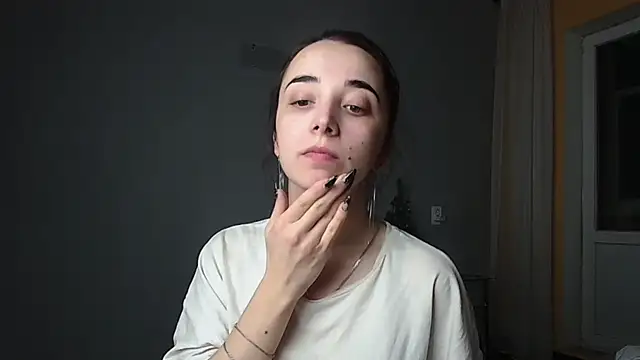 Eva Gloryy online show from 01.27.25