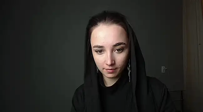 Eva Gloryy online show from 02.21.25