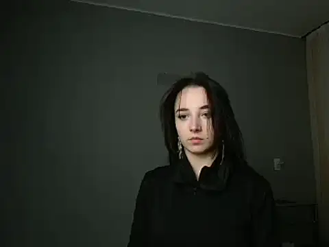 Eva Gloryy online show from 02.25.25