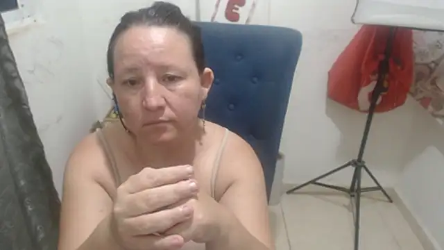 Snapshot of Yohis_Kiut25 chatting on 07.10.26 Yohis Kiut25 online show from 07.10.26