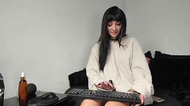 Snapshot of FREYA_GERMANIC chatting on 02.17.25 FREYA GERMANIC online show from 02.17.25