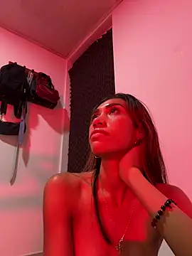 zoe storm online show from 03.14.25