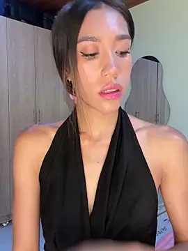 zoe storm online show from 05.08.26