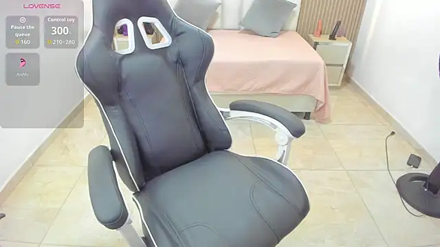 Zulema hamdi online show from 12.19.25