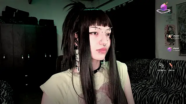 roxy toxic online show from 02.26.26