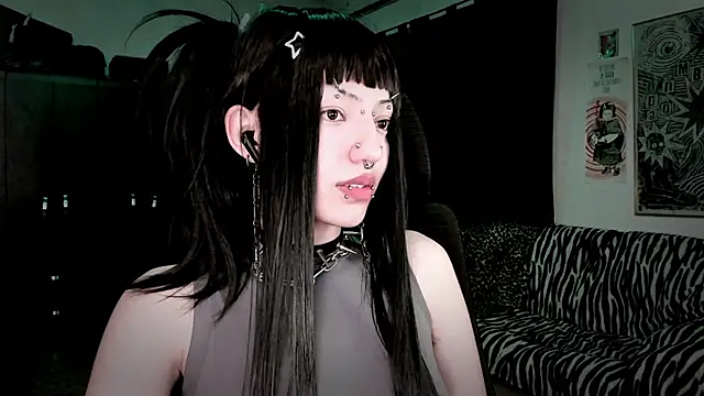 roxy toxic online show from 03.04.26