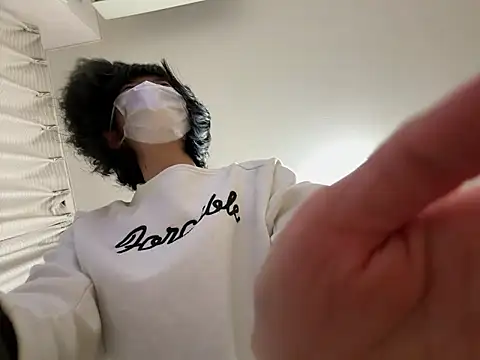 Snapshot of riri_riri_jp chatting on 02.12.26 riri riri jp online show from 02.12.26