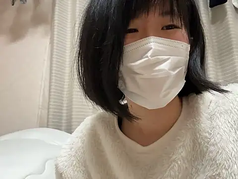 Snapshot of riri_riri_jp chatting on 02.13.26 riri riri jp online show from 02.13.26