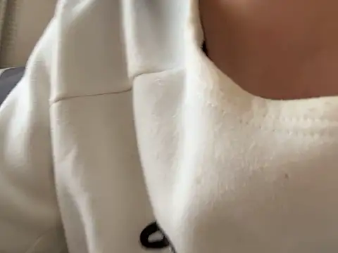 Snapshot of riri_riri_jp chatting on 02.22.26 riri riri jp online show from 02.22.26