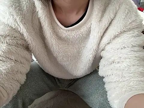 Snapshot of riri_riri_jp chatting on 02.24.26 riri riri jp online show from 02.24.26