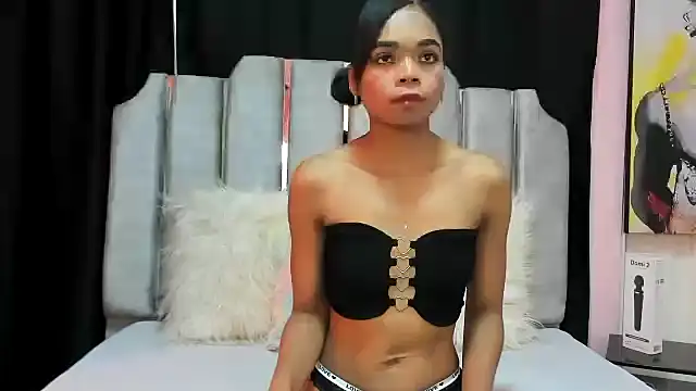 Snapshot of Gletty_noa chatting on 11.27.25 Gletty noa online show from 11.27.25