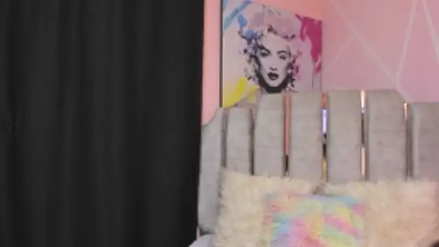 Snapshot of Gletty_noa chatting on 12.16.25 Gletty noa online show from 12.16.25