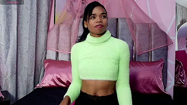 Snapshot of Gletty_noa chatting on 02.11.26 Gletty noa online show from 02.11.26