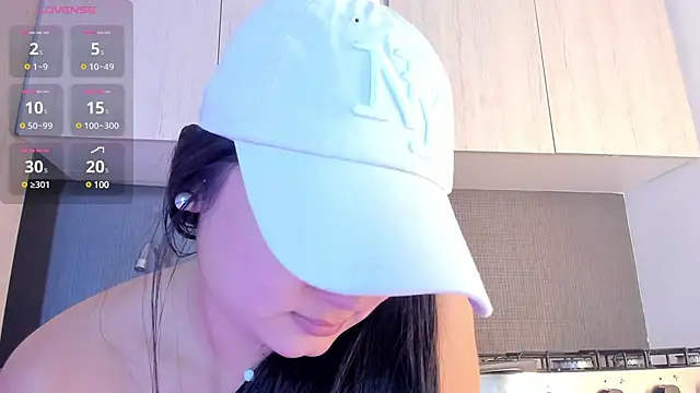 Snapshot of ValeriaOrtega chatting on 03.16.25 ValeriaOrtega online show from 03.16.25