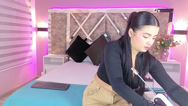 ValeriaOrtega online show from 05.19.26