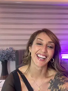 Snapshot of im_helina chatting on 03.18.26 im helina online show from 03.18.26