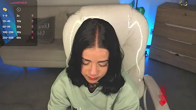 Nicole Foxx  online show from 03.09.26