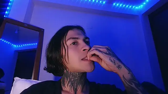 Snapshot of jord4nn__ chatting on 01.26.25 jord4nn online show from 01.26.25