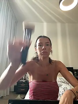 Snapshot of SexySophiaax chatting on 02.28.26 SexySophiaax online show from 02.28.26