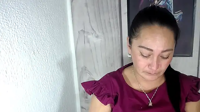 JULIANAWET69 online show from 03.12.26