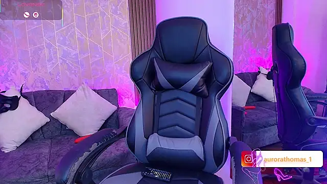 Aurora thomas  1 online show from 02.03.26