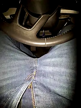 Snapshot of Nzino1983 chatting on 03.14.26 Nzino1983 online show from 03.14.26