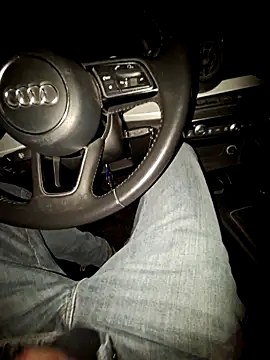 Snapshot of Nzino1983 chatting on 03.18.26 Nzino1983 online show from 03.18.26