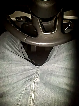 Snapshot of Nzino1983 chatting on 03.19.26 Nzino1983 online show from 03.19.26