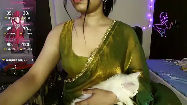 Snapshot of night_queen07 chatting on 11.13.25 night queen07 online show from 11.13.25