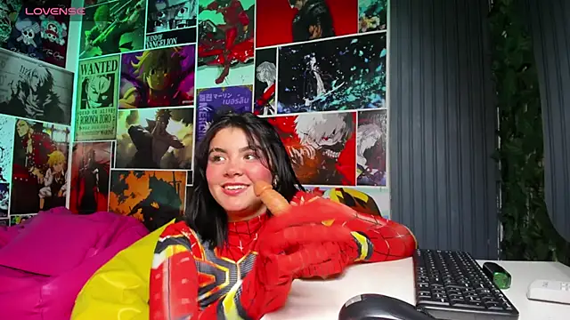 Snapshot of Zoe_Cheshire chatting on 02.12.25 Zoe Cheshire online show from 02.12.25