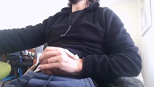 Snapshot of Prolapse_Pig chatting on 11.29.25 Prolapse Pig online show from 11.29.25