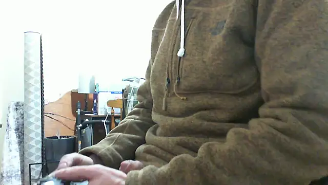 Snapshot of Prolapse_Pig chatting on 12.23.25 Prolapse Pig online show from 12.23.25