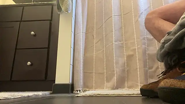 Snapshot of Prolapse_Pig chatting on 02.22.26 Prolapse Pig online show from 02.22.26