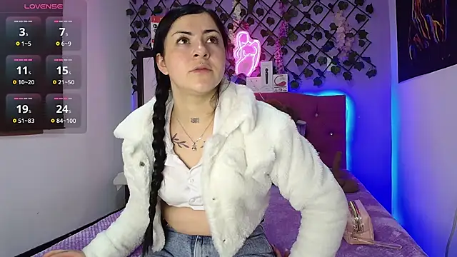 Emmie Hot online show from 07.22.26