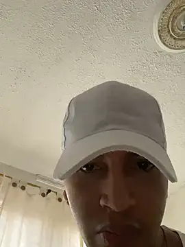 Snapshot of Diegosavage3 chatting on 02.24.25 Diegosavage3 online show from 02.24.25